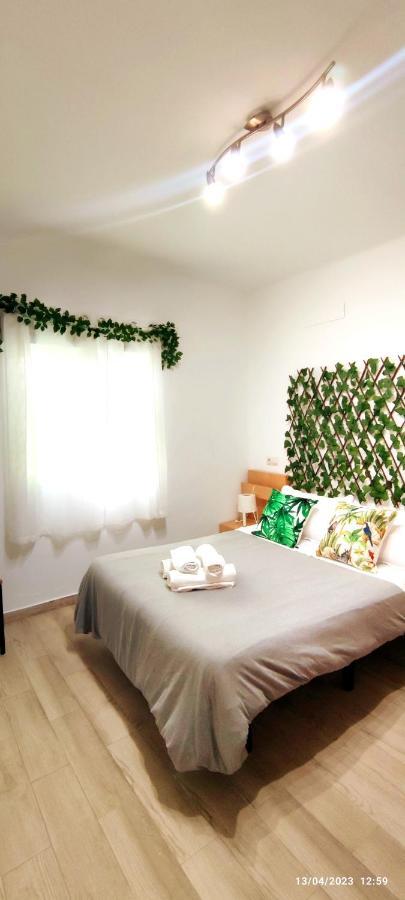 Malaga Playa,Centro ,Bus Y Metro Apartment Exterior photo